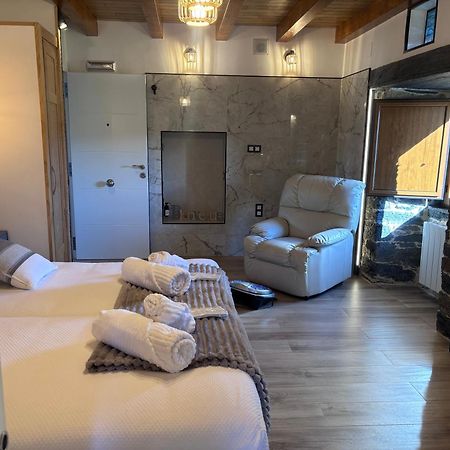 הוילה Berducedo 27A01 Casa Uria - Cam. Santiago מראה חיצוני תמונה