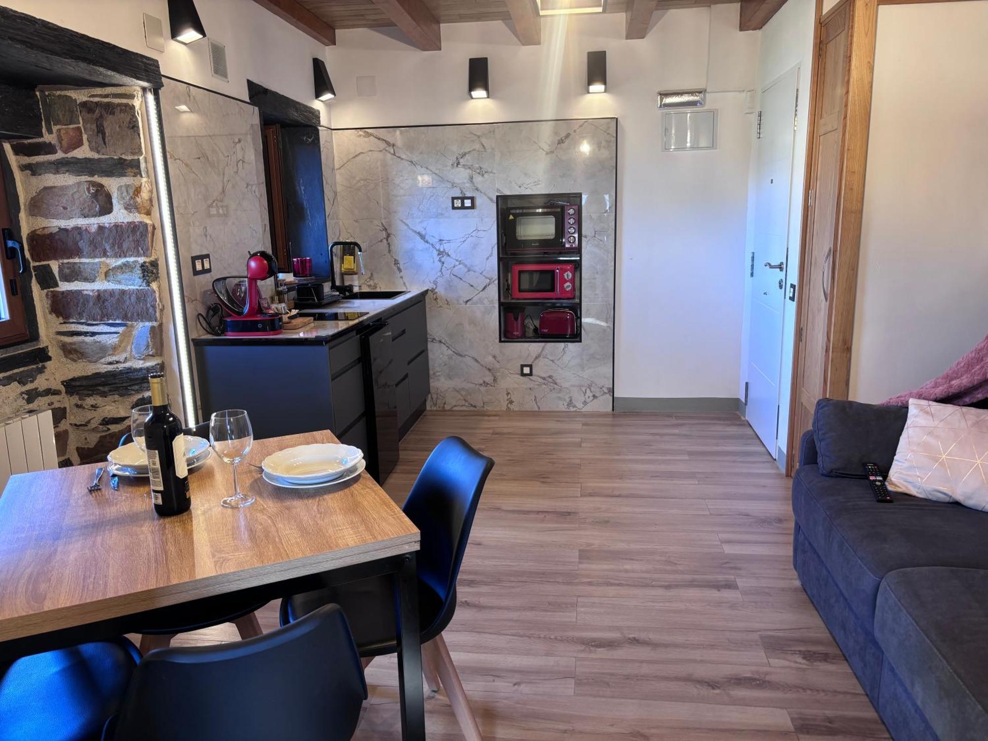 הוילה Berducedo 27A01 Casa Uria - Cam. Santiago מראה חיצוני תמונה